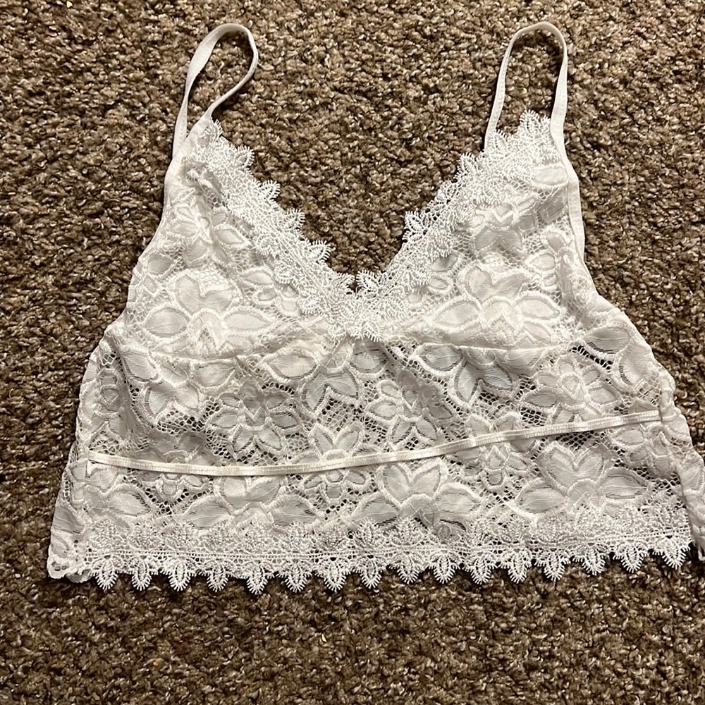 White lace bralette